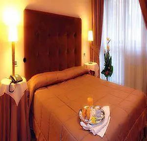 Beyou Hotel Ponte Milvio Rome 3*,